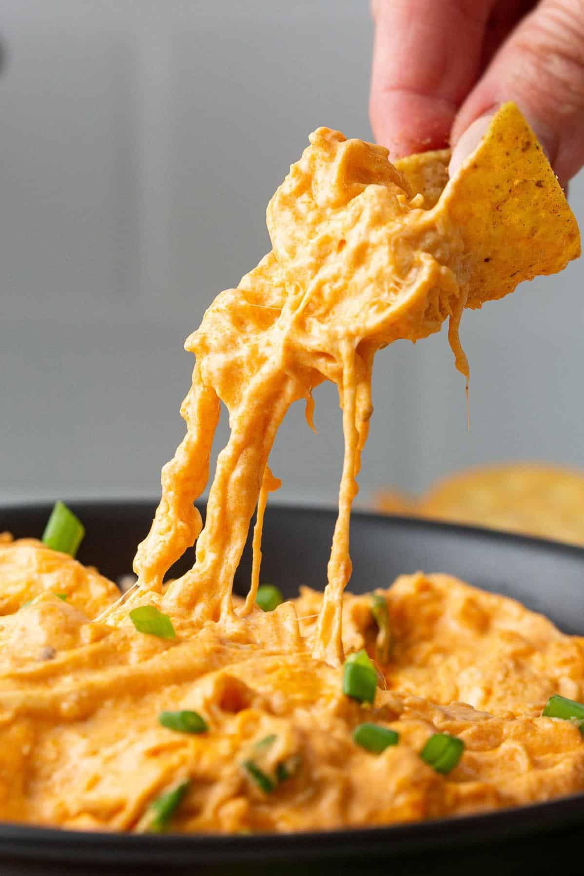  A creamy and spicy dip that will tantalize your taste buds.