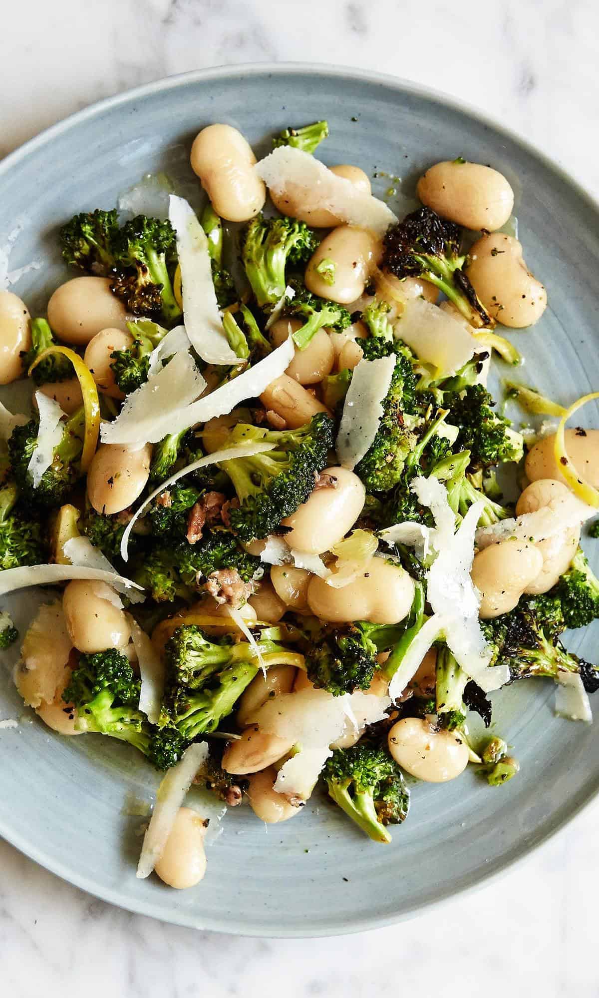  A tantalizing twist to your everyday chicken and broccoli meal!