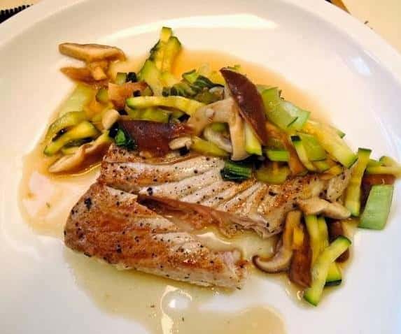 Delicious Ahi Tuna Recipe: Vegetable Stir-Fry