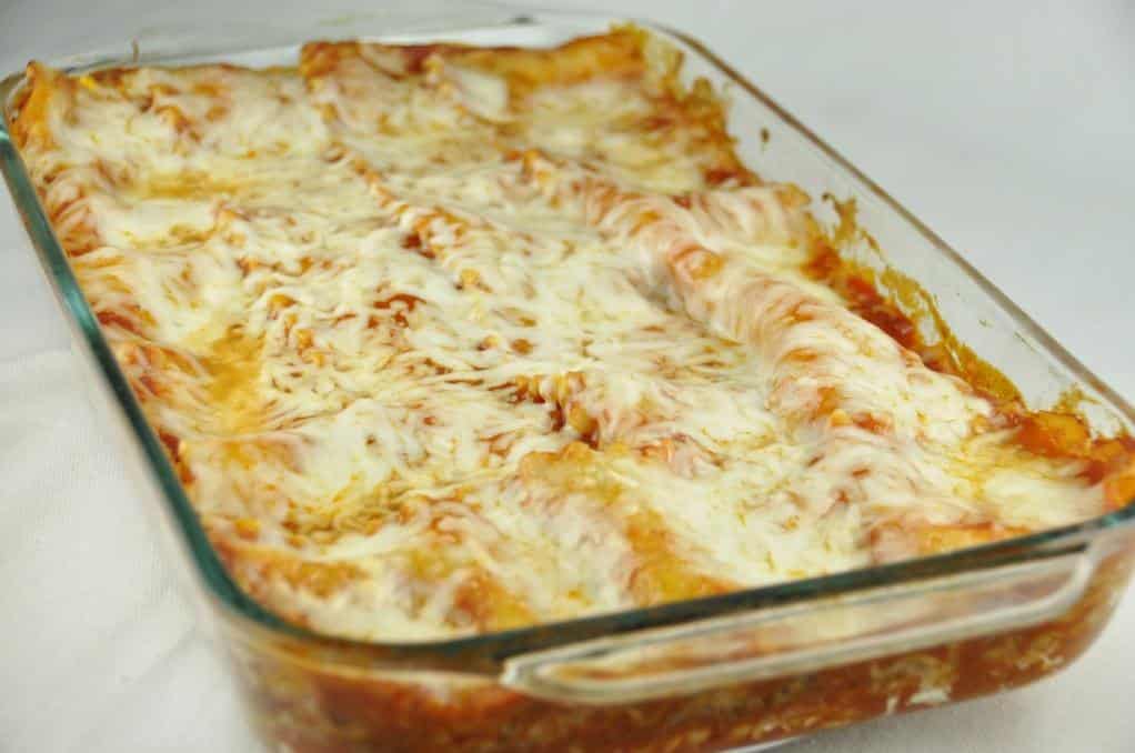  An ode to your grandma's classic and timeless lasagna recipe.
