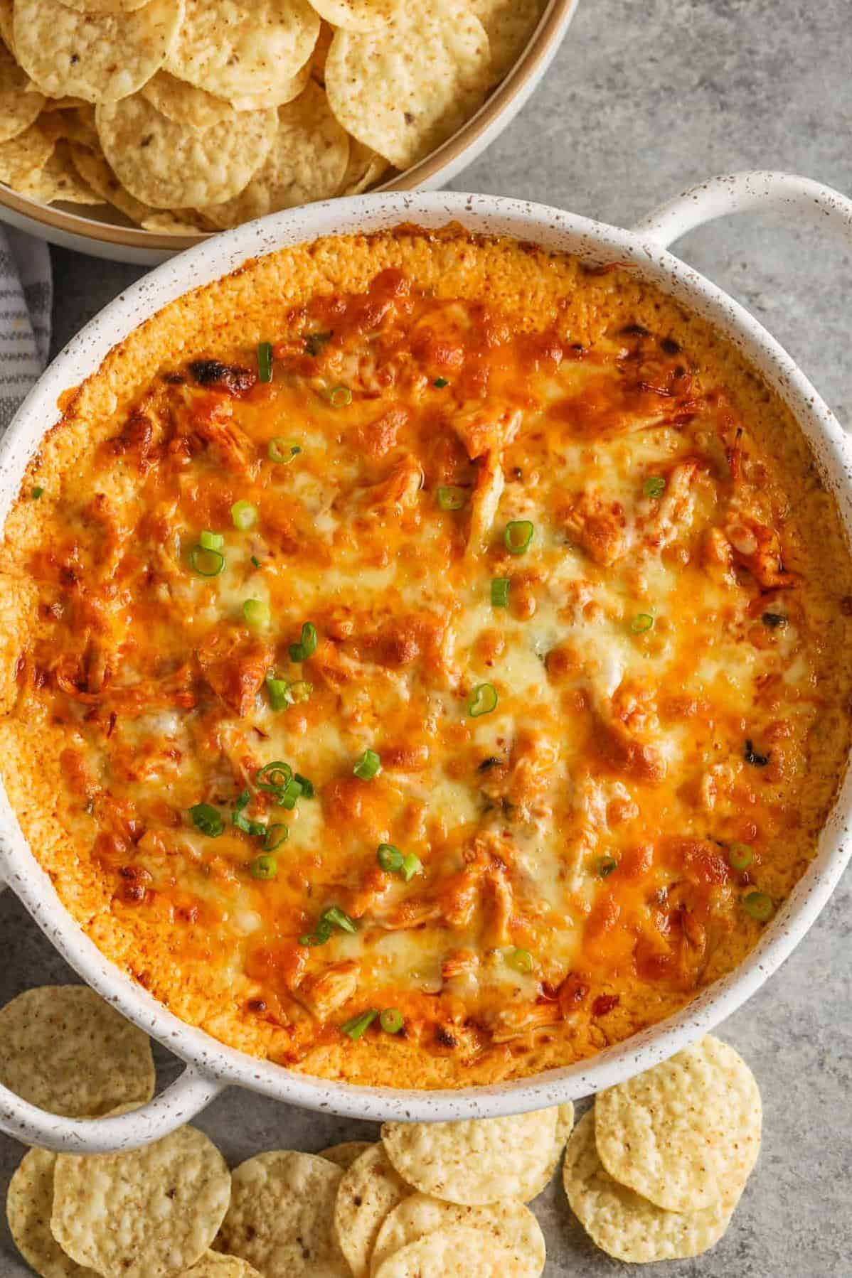 Mouthwatering Buffalo Ranch Chicken Dip Recipe for Game Day