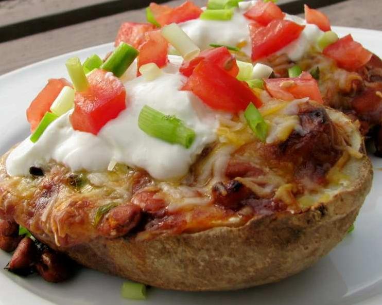 Melt-In-Your-Mouth Cheesy Chicken Stuffed Potatoes Recipe