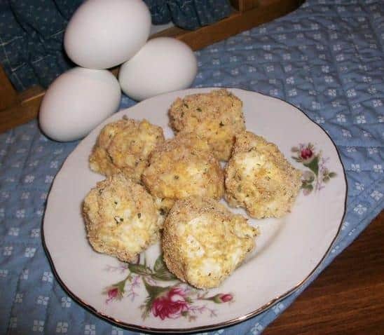 Whip up a Delicious Meal with Chicken and Egg Balls!