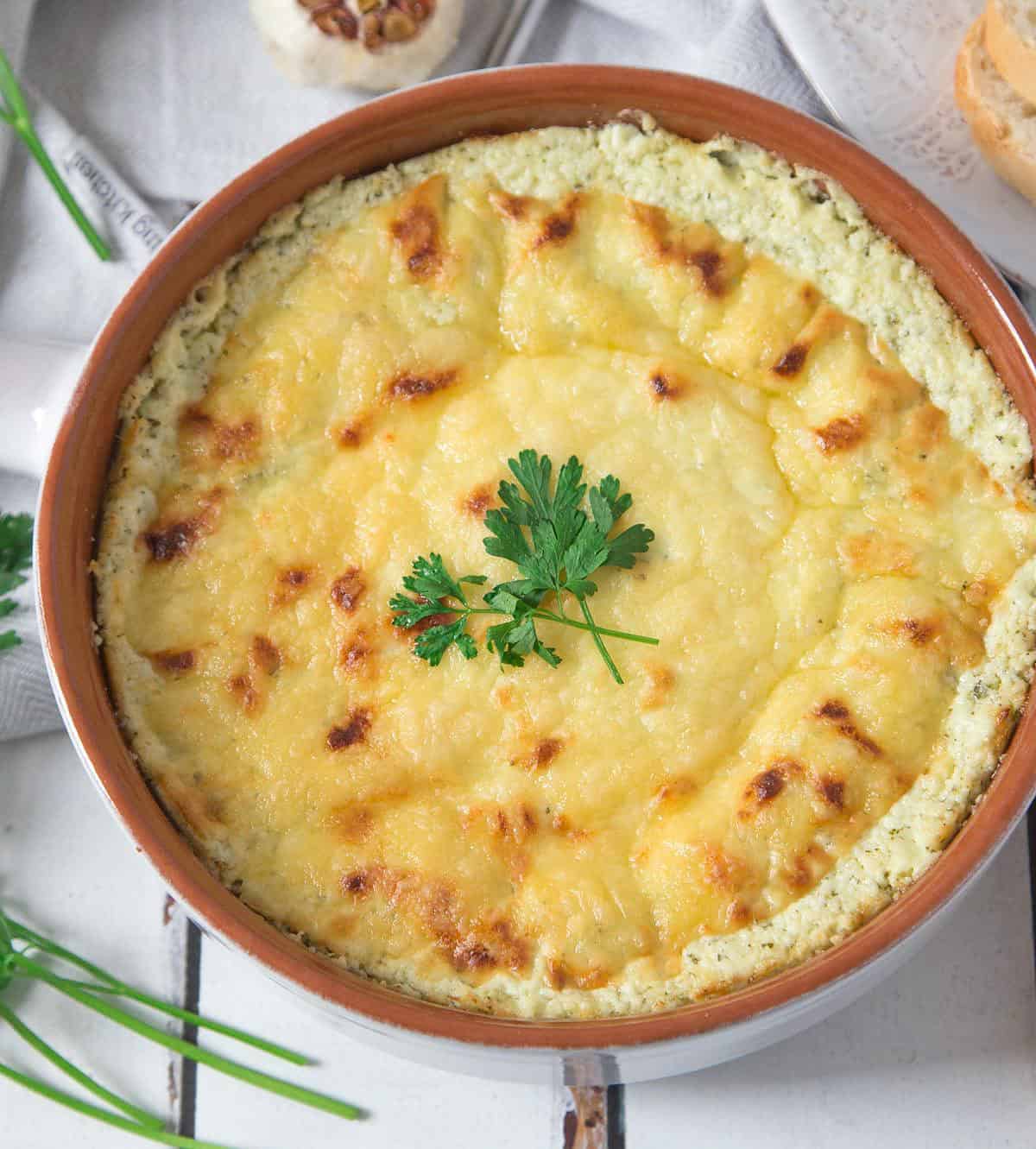 The Ultimate Garlic Dip Recipe – Mouthwatering and Delicious