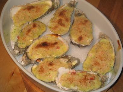 Exquisite Crab Topped Oysters with Bearnaise Sauce Recipe