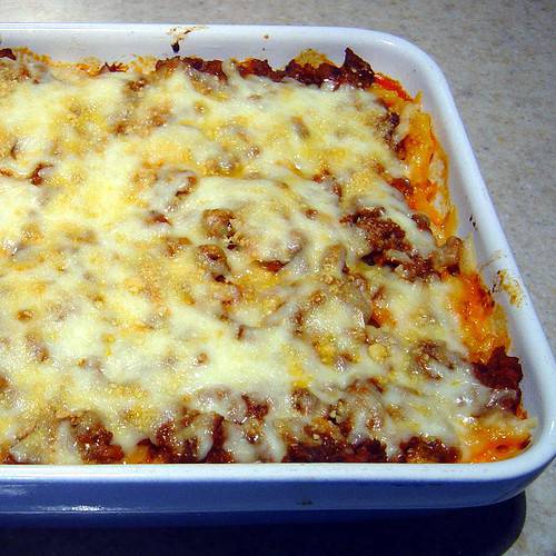 Easy Mac and Cheese Lasagna