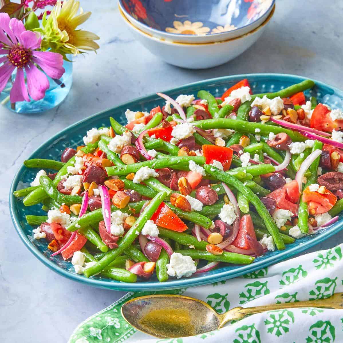  Easy to make and impressive to serve, this salad is a crowd-pleaser.