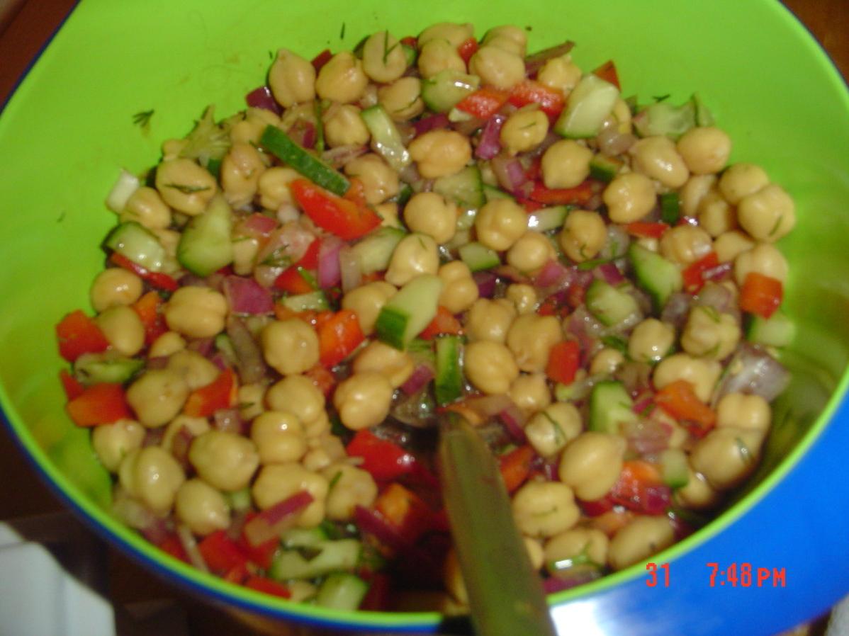  Enjoy a light and refreshing dish with our Low Fat Chickpea Salad!