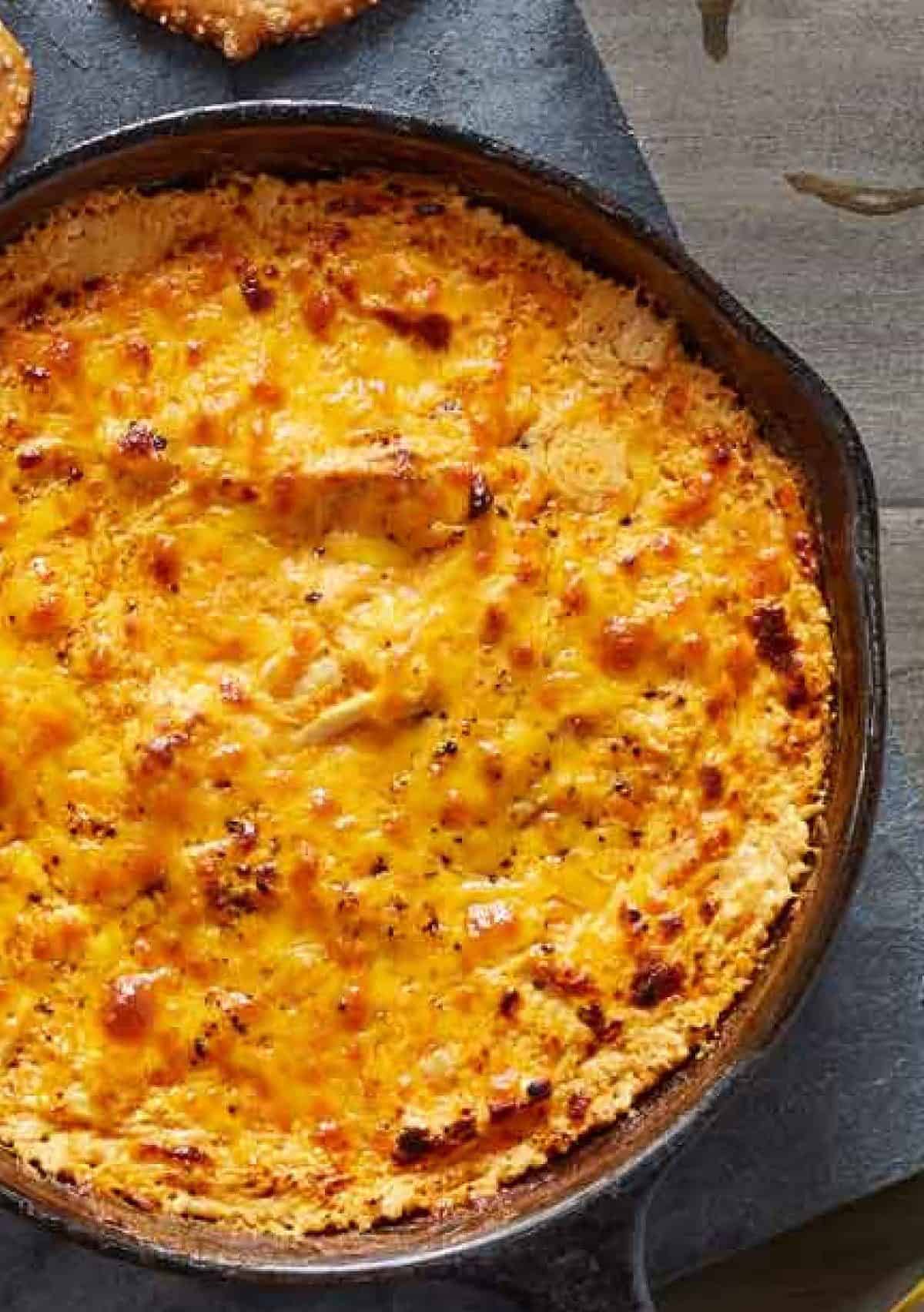  Get ready for a flavor explosion with this buffalo ranch chicken dip!