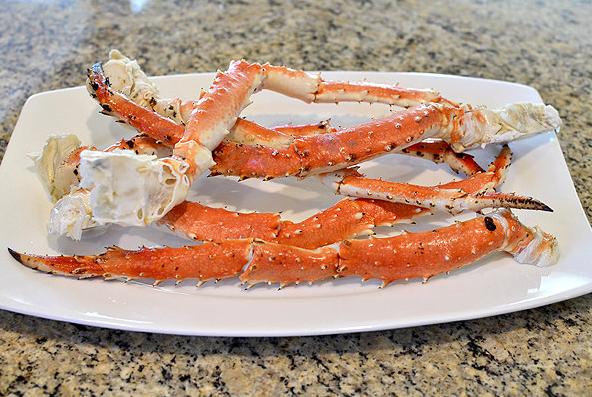  Get ready to reel in a catch with these Drunken Alaskan King Crab Legs!