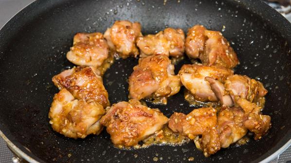  Got a craving for juicy and flavorful chicken? This recipe will soon hit the spot.