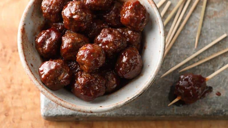 Hot and Saucy Cocktail Meatballs