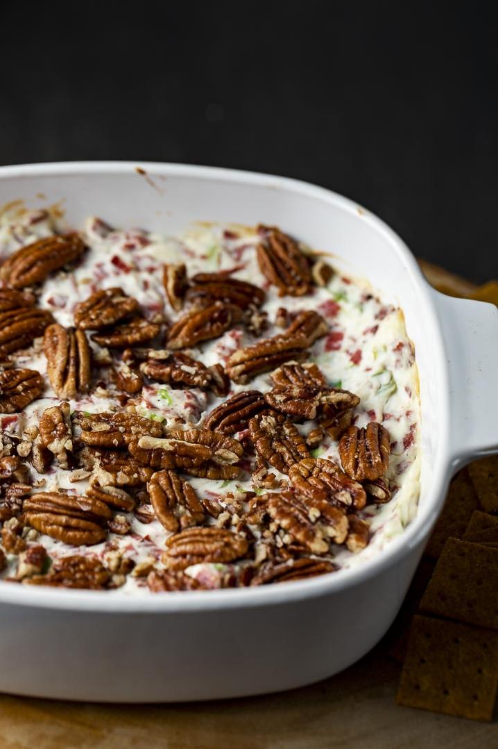  Irresistible aroma of pecans and spices