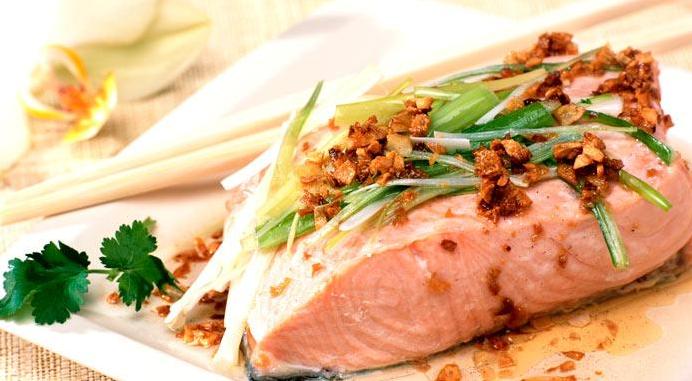  Juicy and delicious steamed salmon with a twist of Cantonese flavors