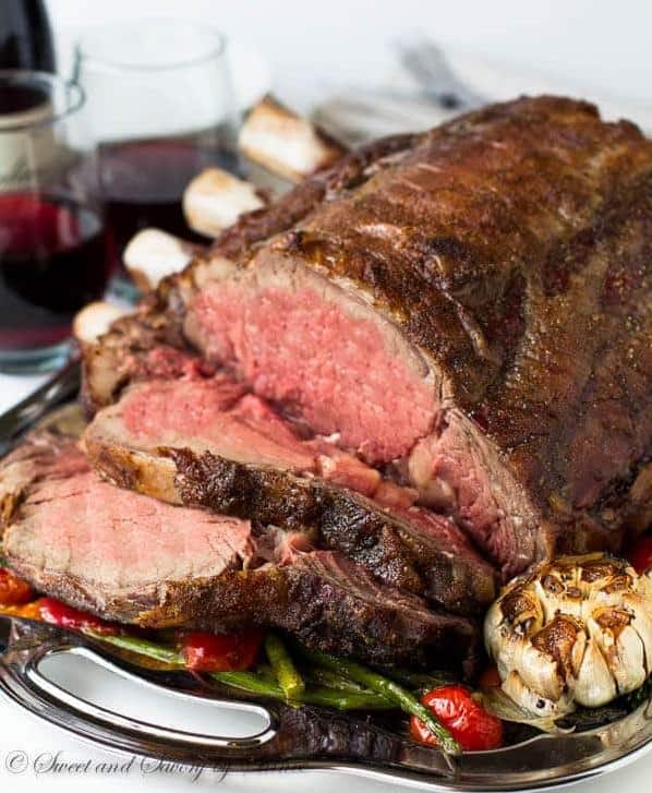  Let the aromas of rosemary, thyme and garlic tantalize your senses as you roast your prime rib to perfection.