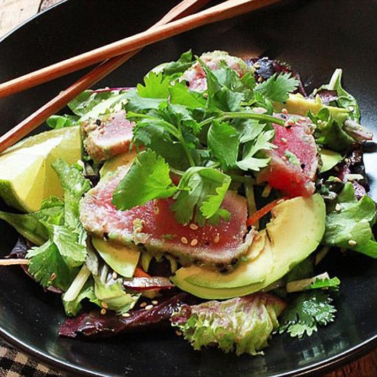  Master the art of cooking tuna with this easy and delicious recipe.