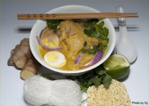 Ohn-No-Kauk-Swe (Burmese Chicken Soup)