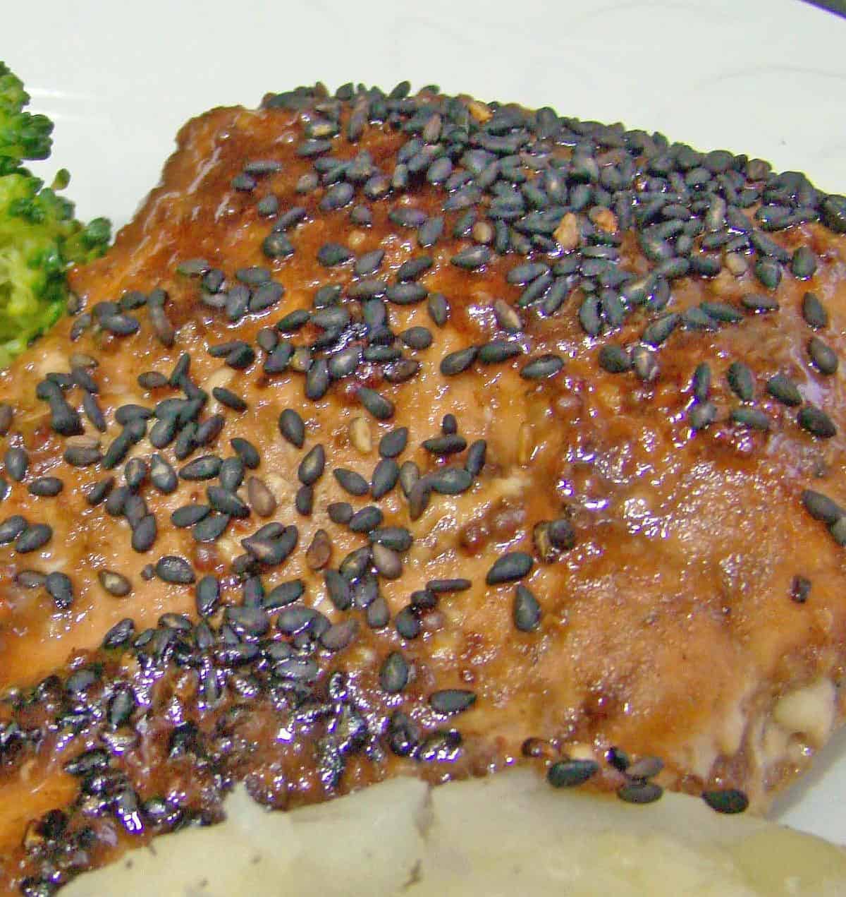  Our balsamic glaze strikes the perfect balance of tangy and sweet, elevating the flavors of the salmon.