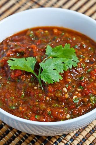 Spicy and Tangy Roasted Tomato-Chipotle Salsa Recipe