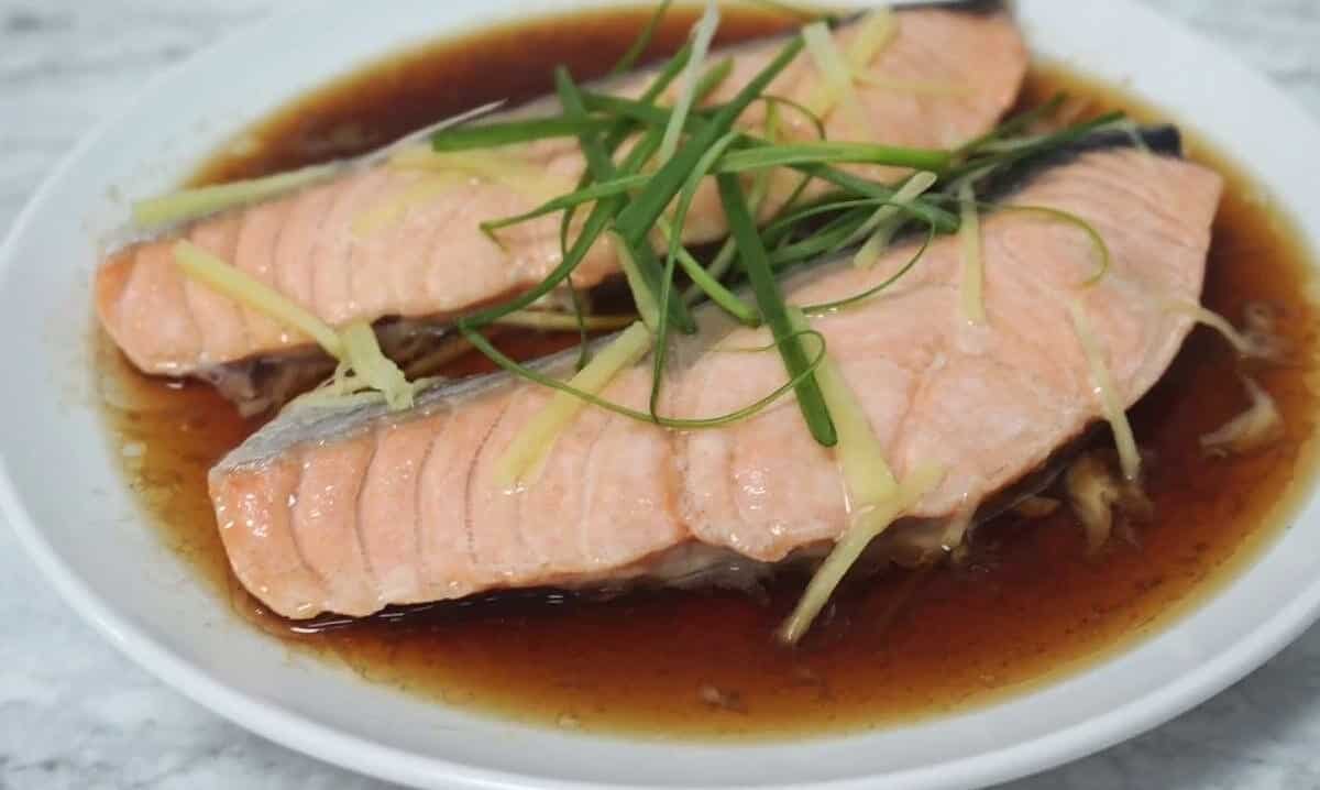  Steamed salmon has never been this easy and tasty!