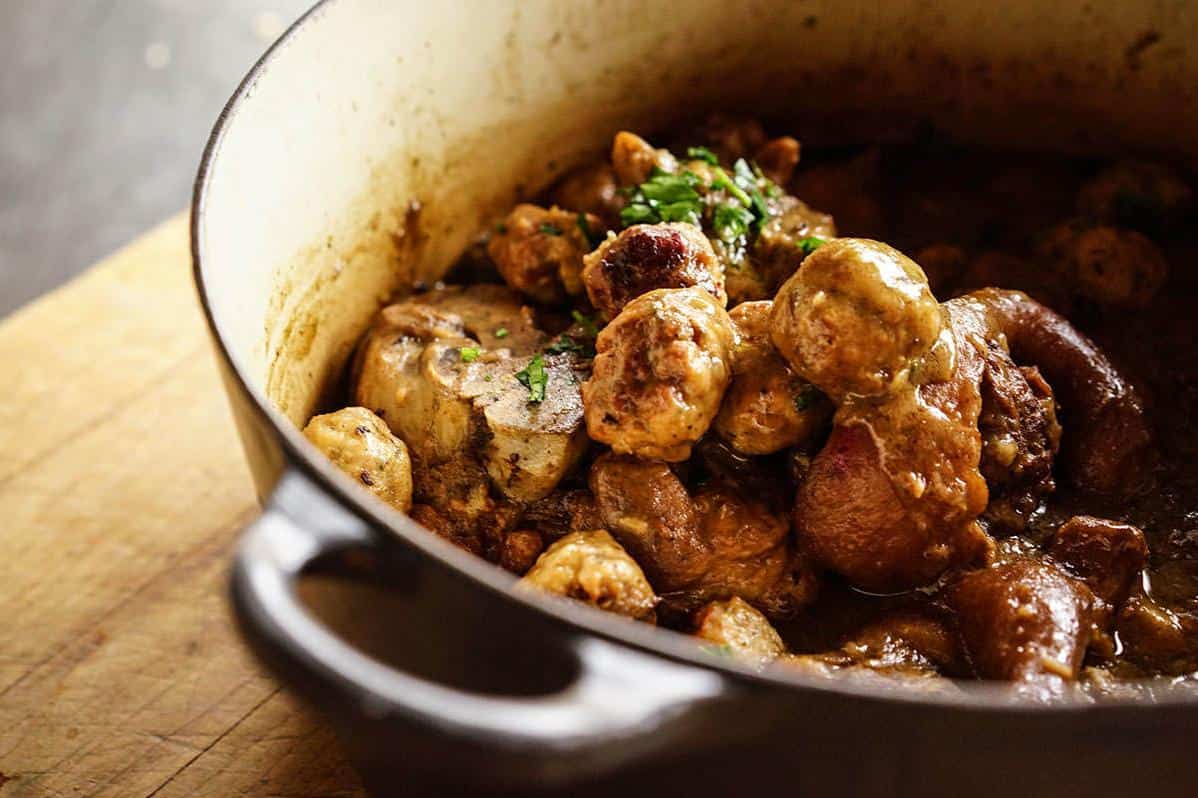  The secret to a rich, flavourful stew? Slow cooking, of course!