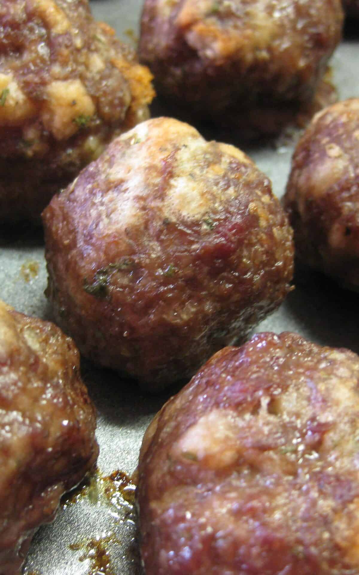  These meatballs are a sure-fire way to win over any meat lover's heart (and taste buds).