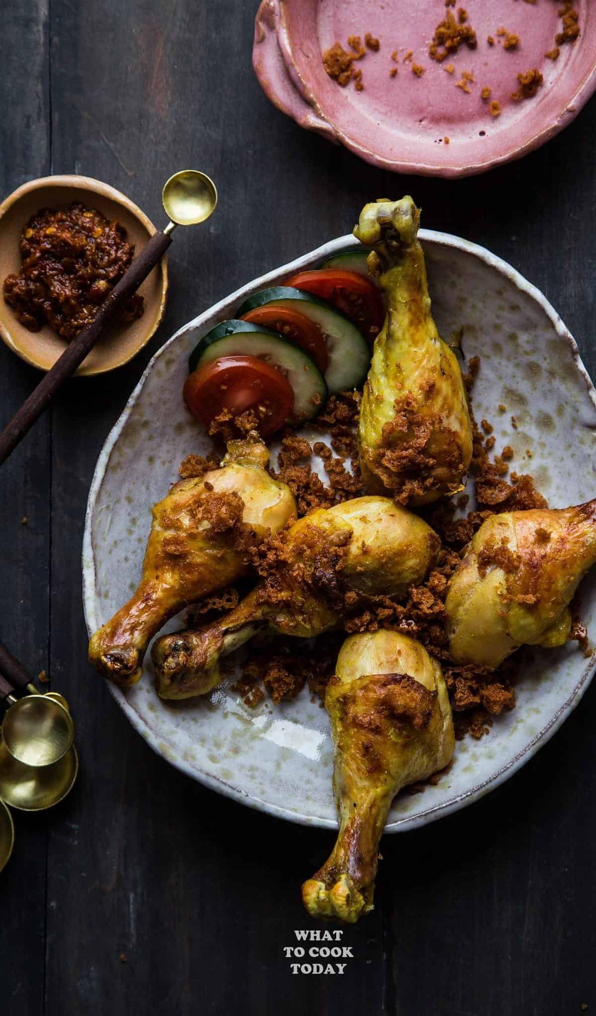  This crispy Indonesian fried chicken will keep your taste buds dancing!