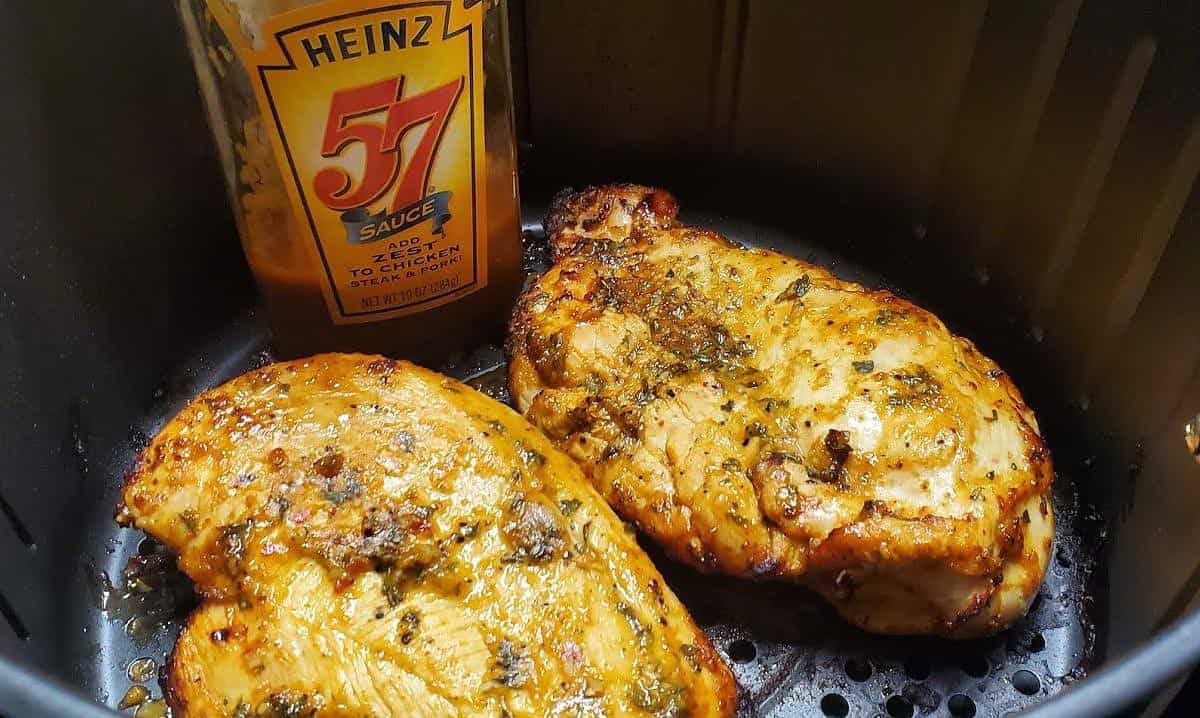  This Heinz 57 Chicken will have you licking your fingers in no time.