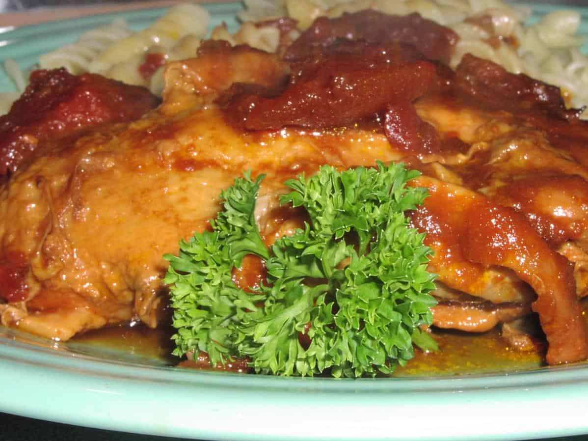  Who needs takeout when you can make this delicious Heinz 57 Chicken at home?