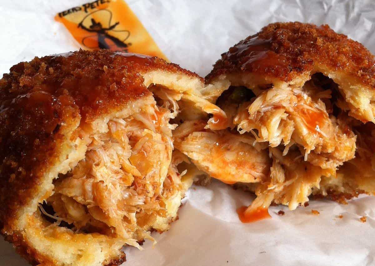  You won't be able to resist these crispy, spicy rolls filled with succulent crab meat.