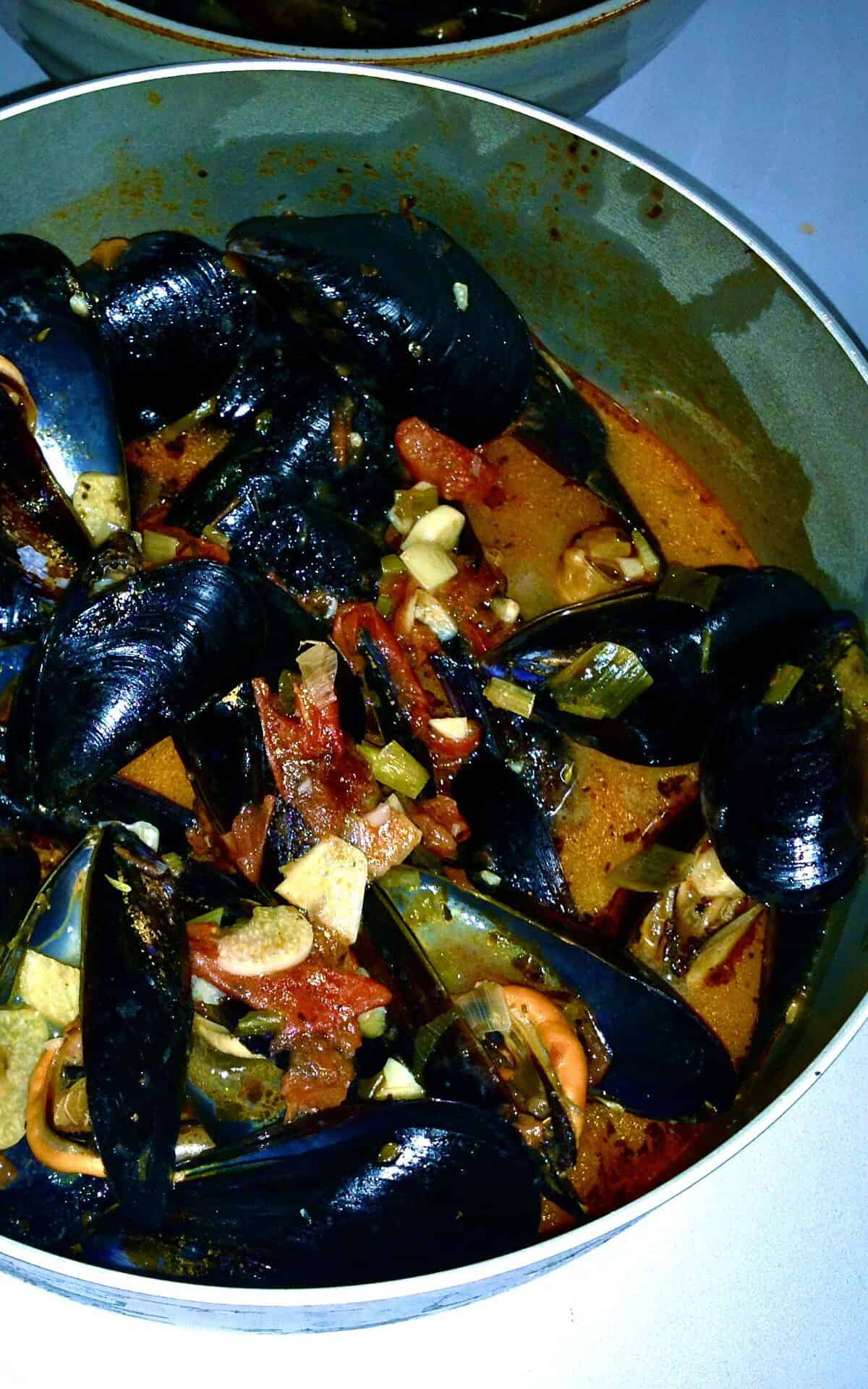 Mouthwatering Zuppa De Clams Recipe for Seafood Lovers